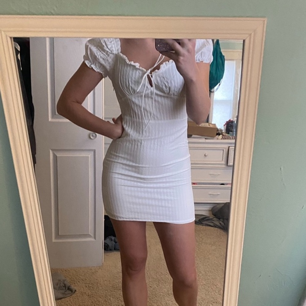 White body con dress